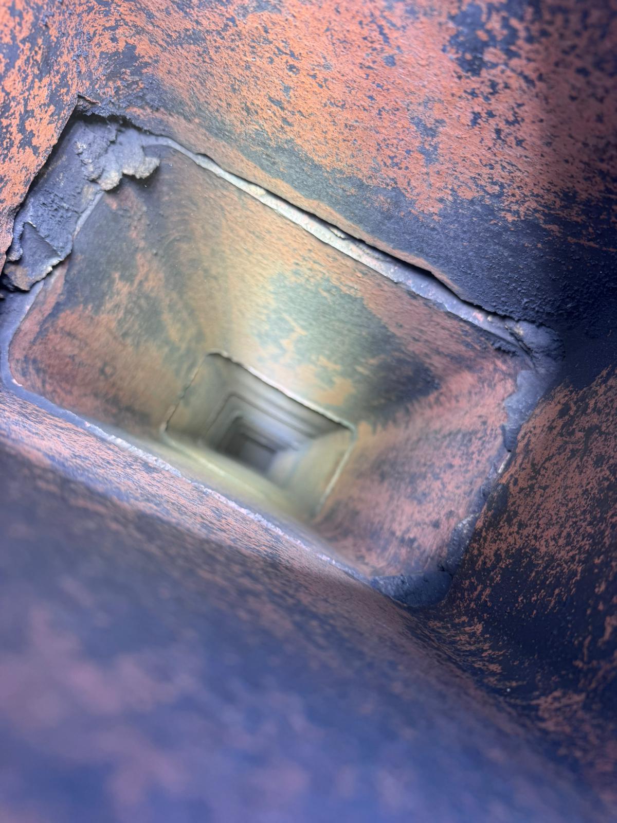 Clean air duct after professional cleaning